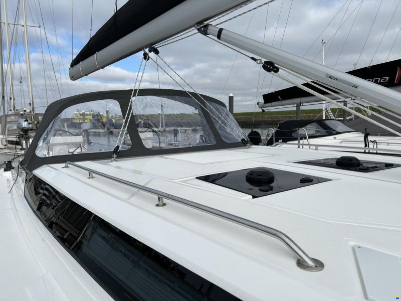 Bavaria C45 Style