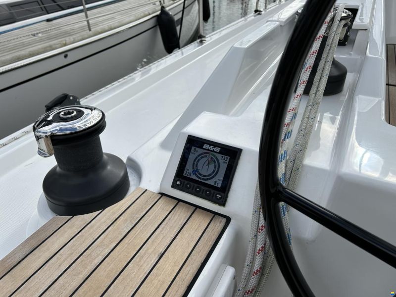 Bavaria C45 Style