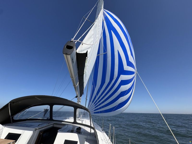 Bavaria C45 Style