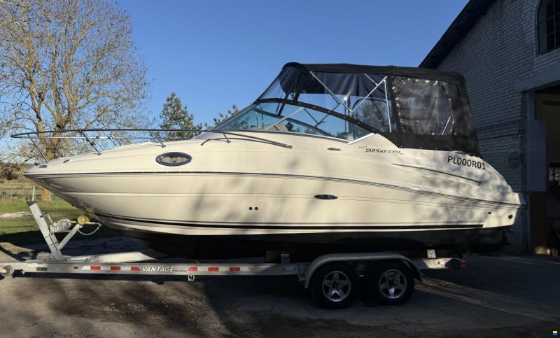 Sea Ray Sundancer 240
