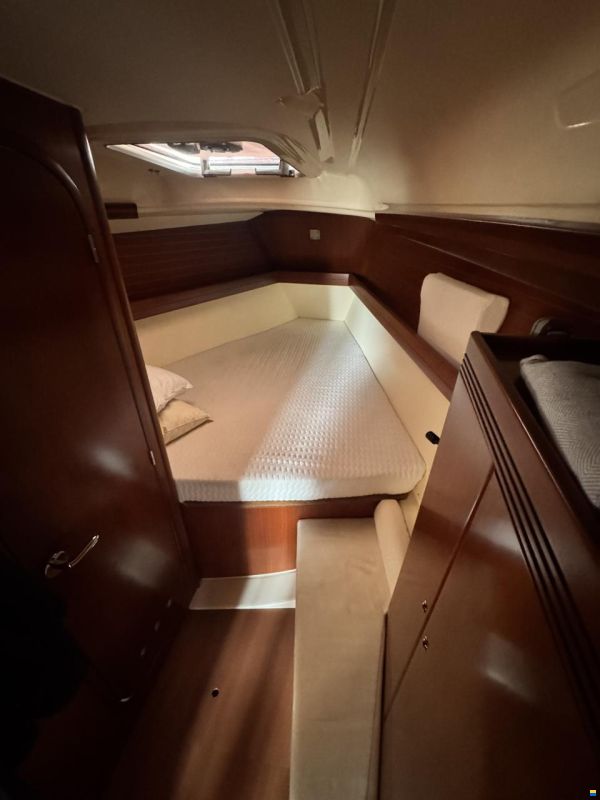 Dufour 40 Performance