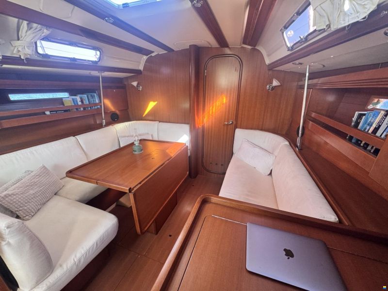 Dufour 40 Performance