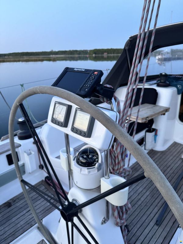 Dufour 40 Performance