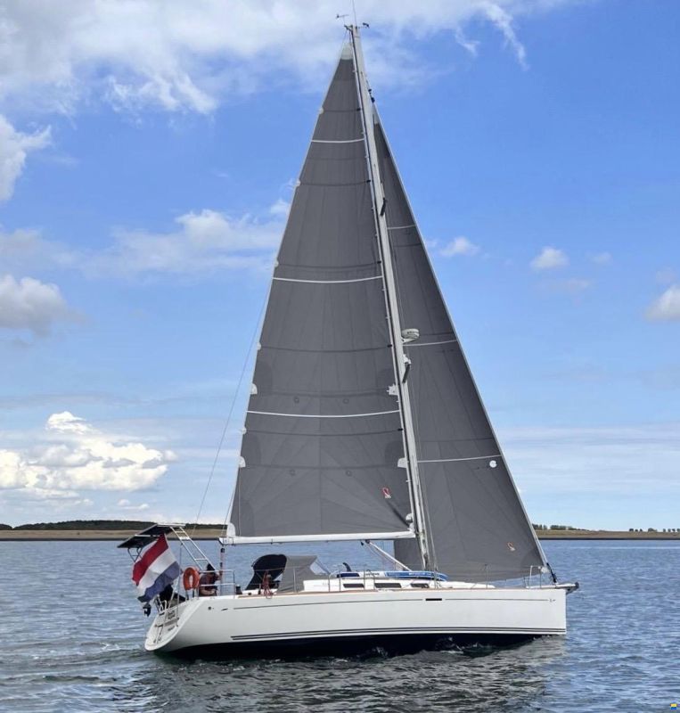 Dufour 40 Performance