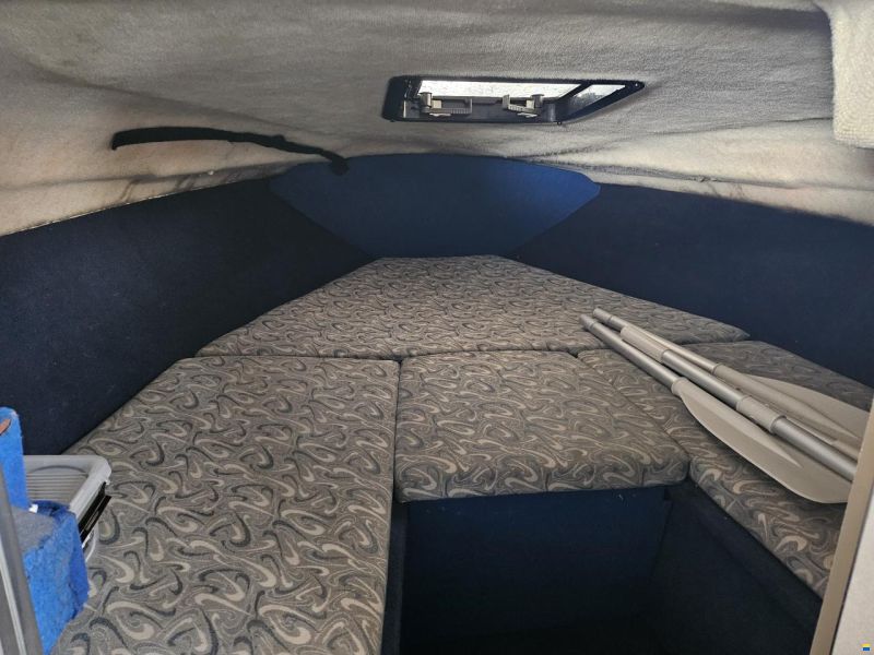 Bayliner 2052 Capri