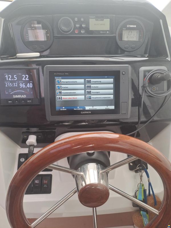 Jeanneau Merry Fisher 695