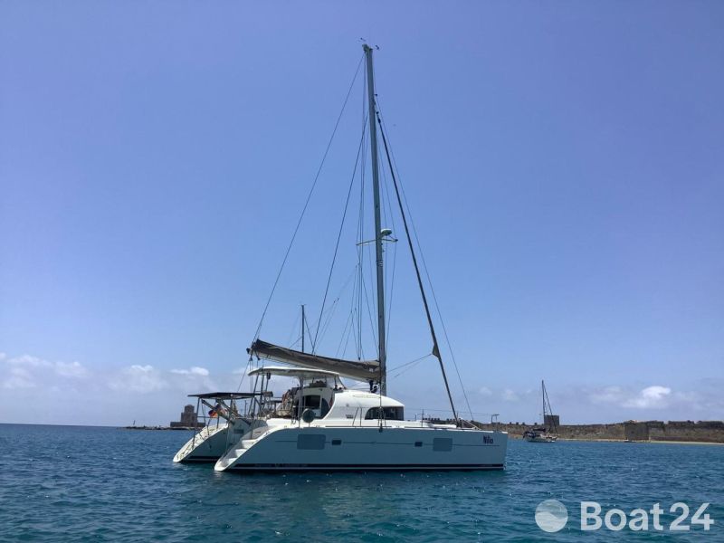 Lagoon 380 Premium