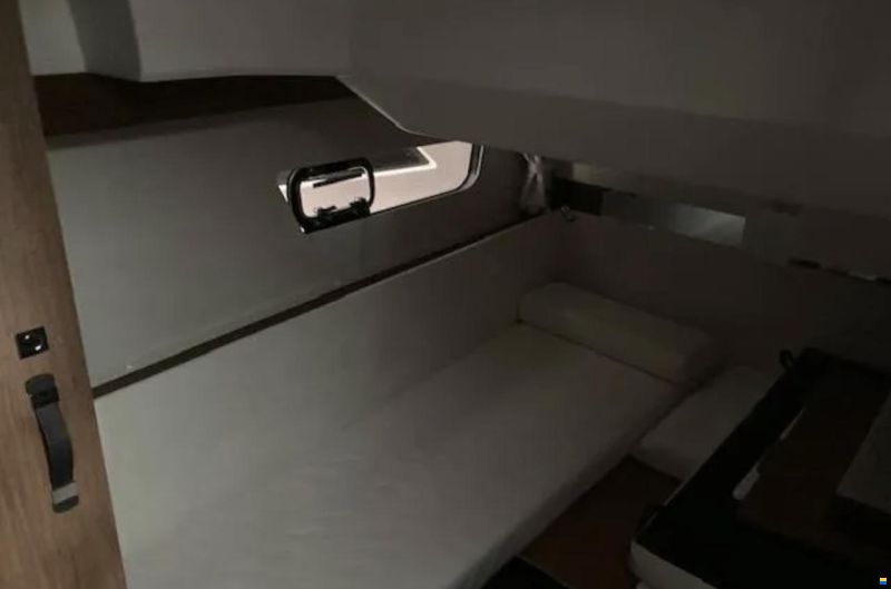 Jeanneau NC 38 Fly