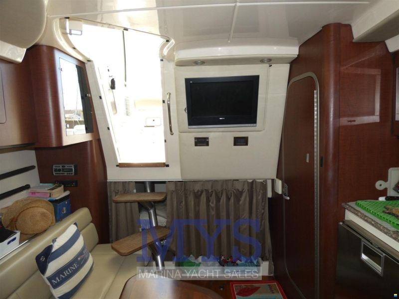 Boston Whaler 345 CONQUEST