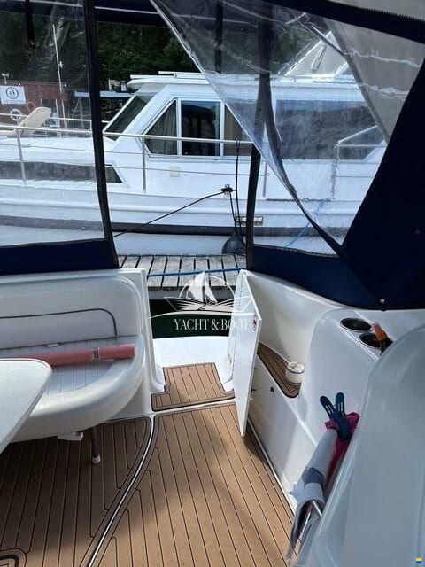Bayliner 3055