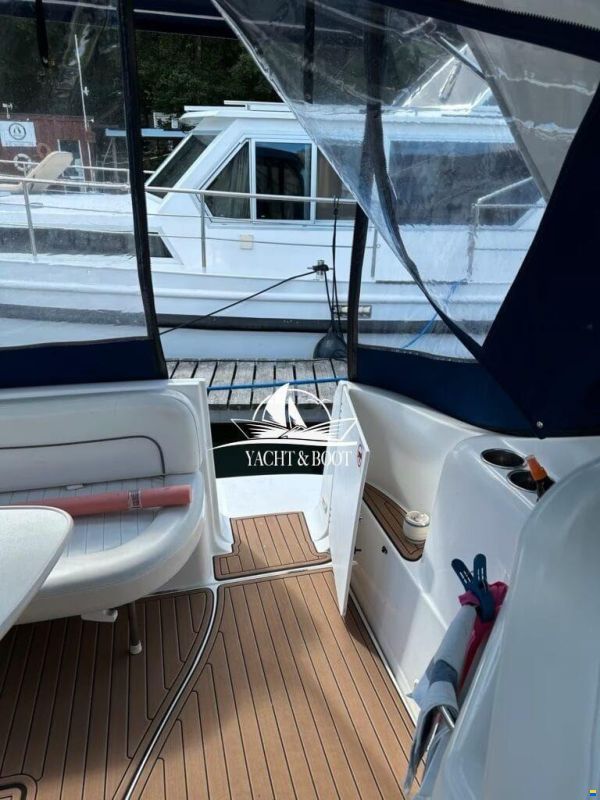 Bayliner 3055