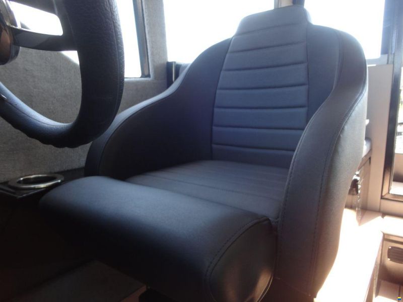 UMS boat Cabin Cruiser