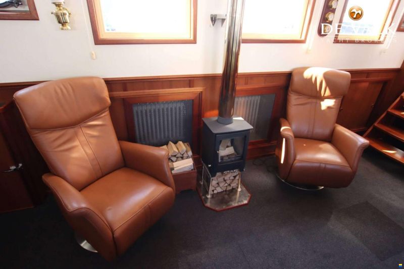 Luxe motor 22 m