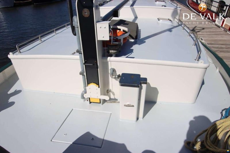 Luxe motor 22 m