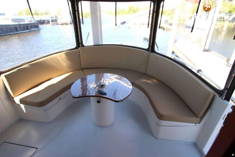 Luxe motor 22 m