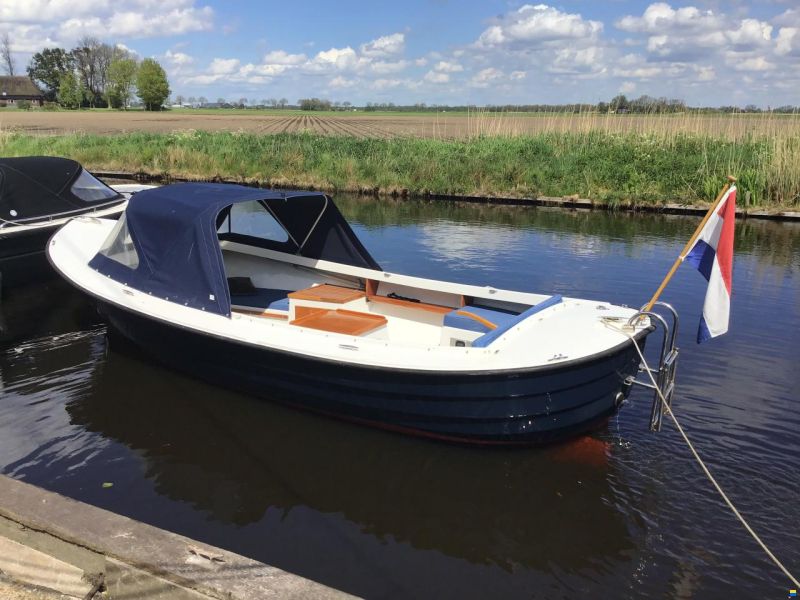 Albatros type 21