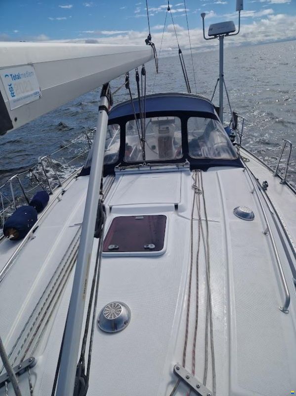 Bavaria 38Cruiser