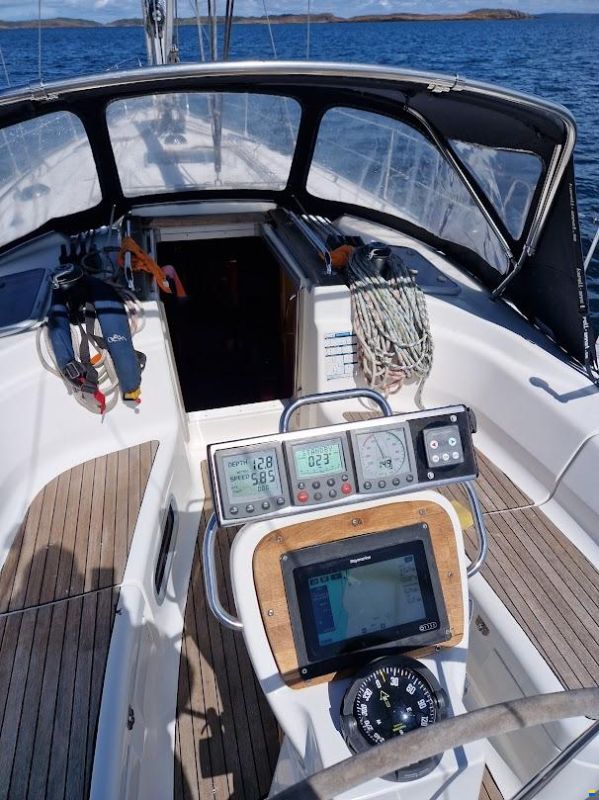 Bavaria 38Cruiser