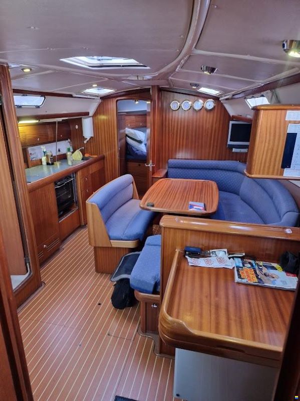 Bavaria 38Cruiser