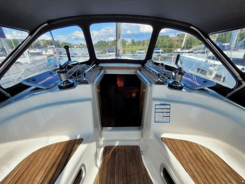 Bavaria 38Cruiser