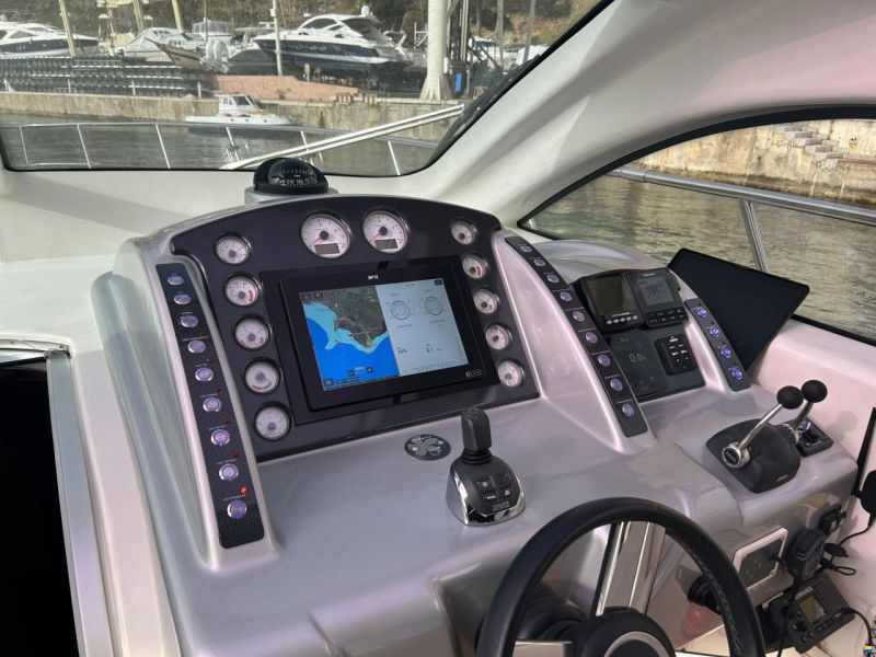 Airon Marine 4300 t-top