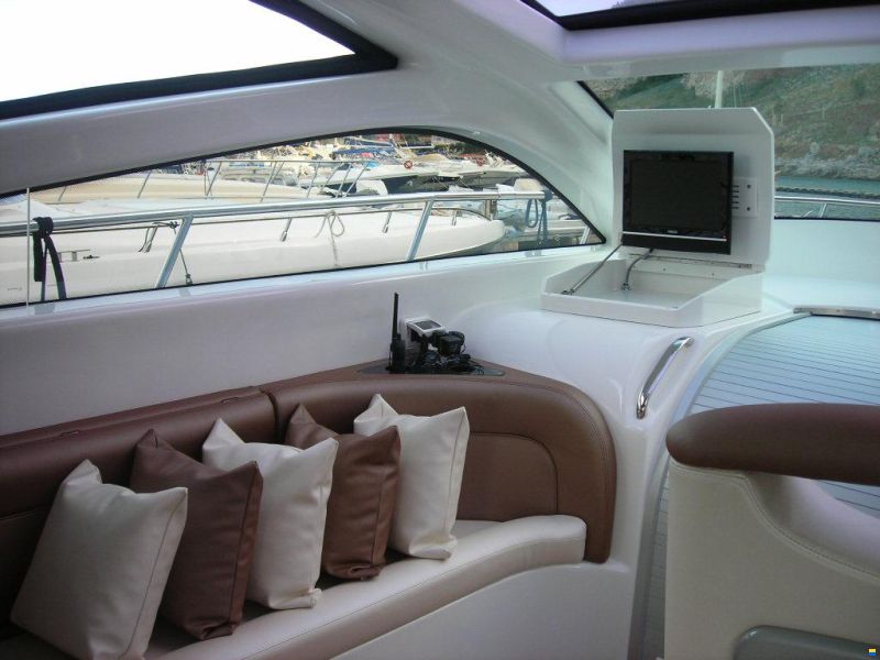 Airon Marine 4300 t-top