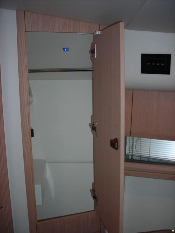Airon Marine 4300 t-top