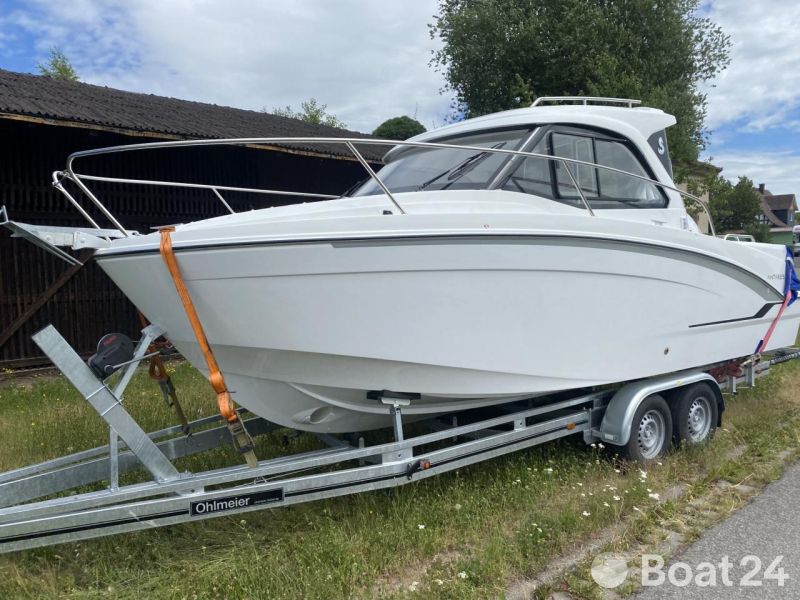 Beneteau Antares 7 V2