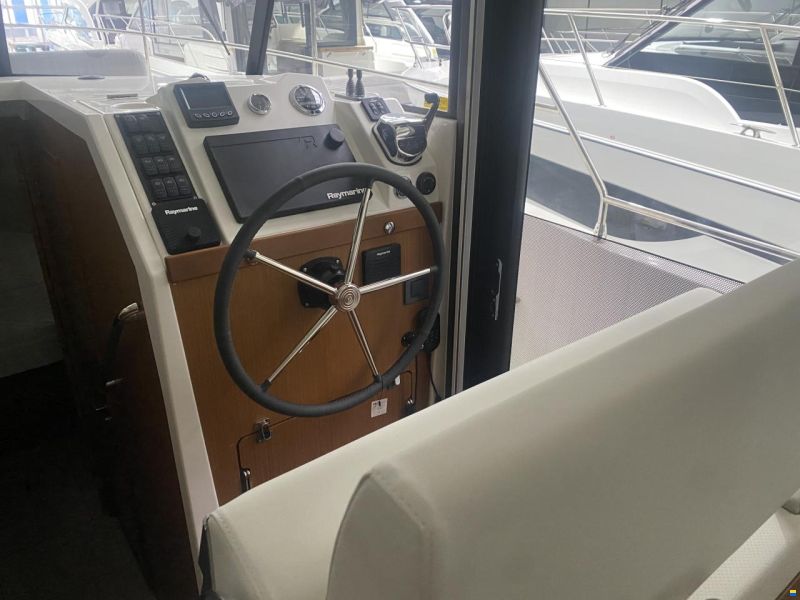 Beneteau Swift Trawler 35