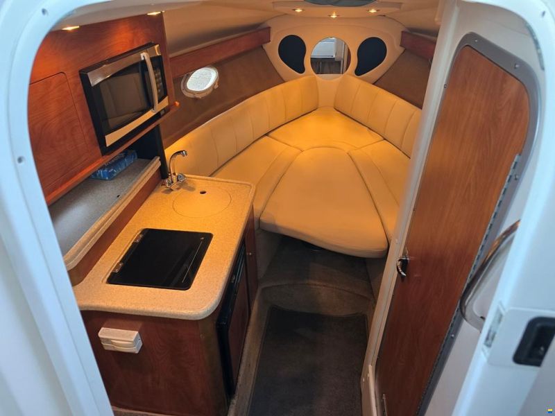 Rinker 260 EC