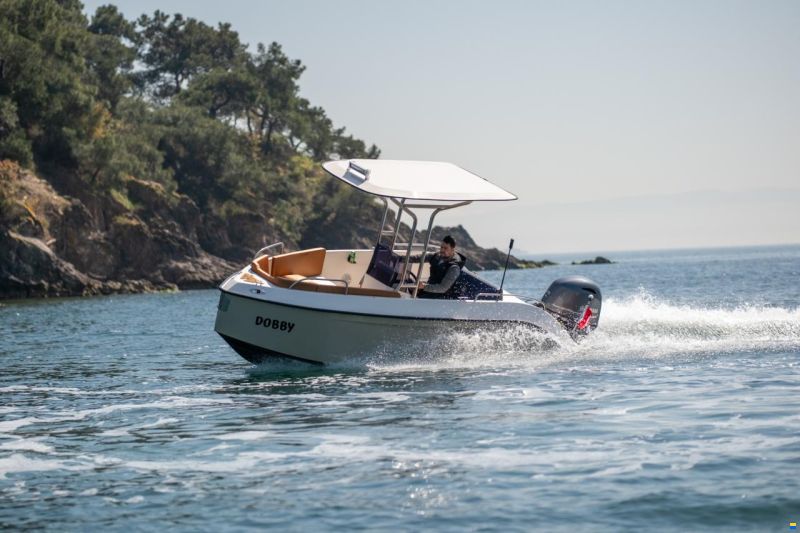 Bey Yacht B18