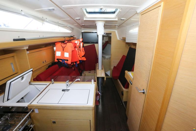 Elan 350