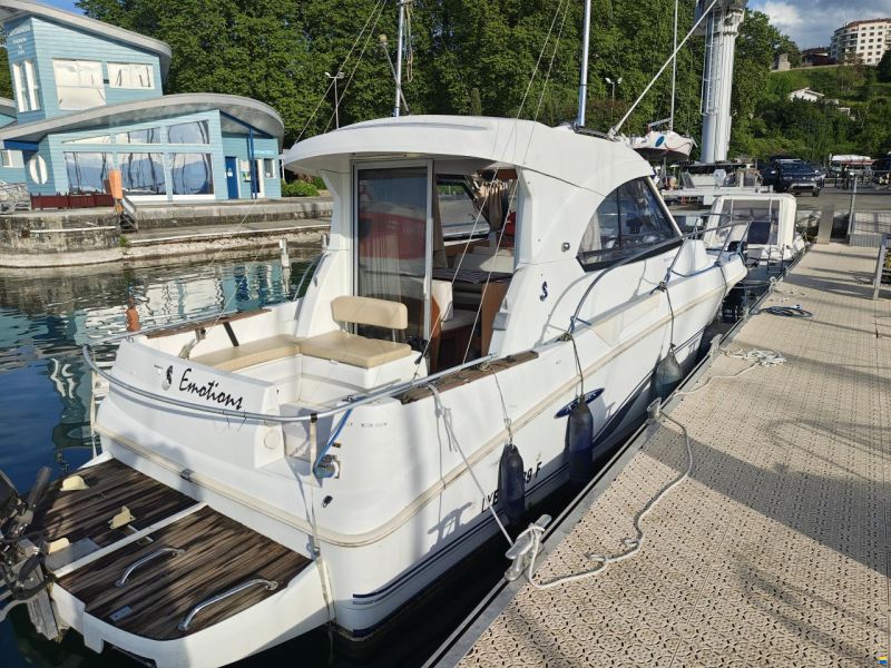 Beneteau ANTARES 8