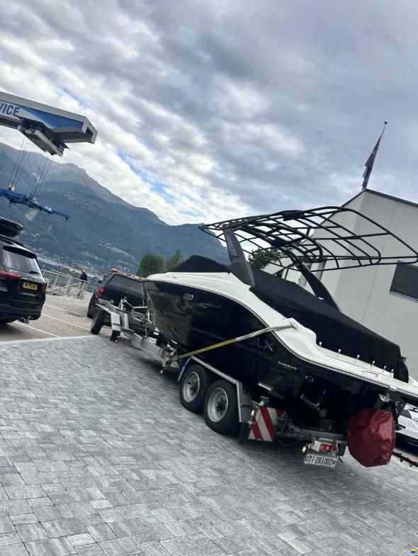 Sea Ray 260 SLX