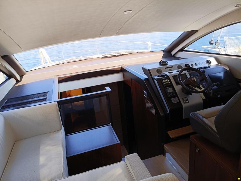 Fairline Squadron 50