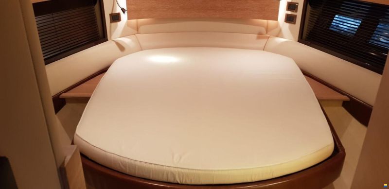 Azimut 47