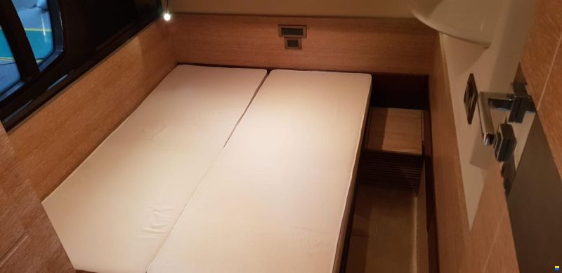 Azimut 47