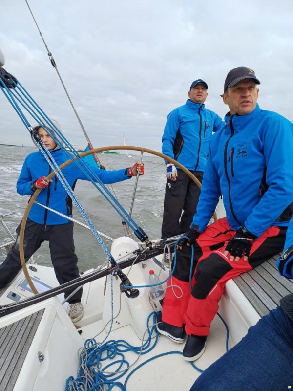 Beneteau First 34.7