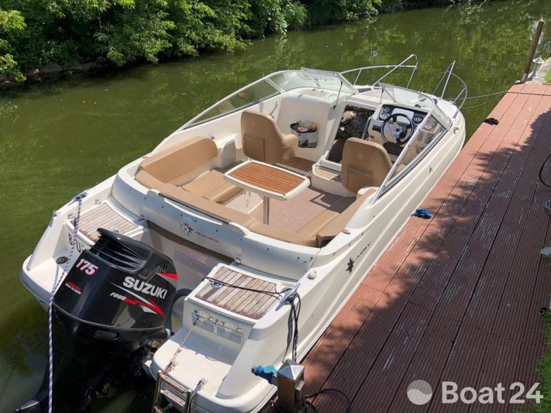 Jeanneau Cap Camarat 6.5 DC