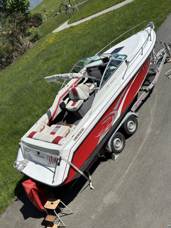 Motorboot