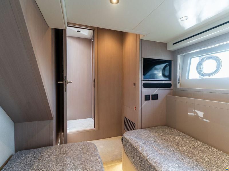 Sunseeker Manhattan 68 MKII