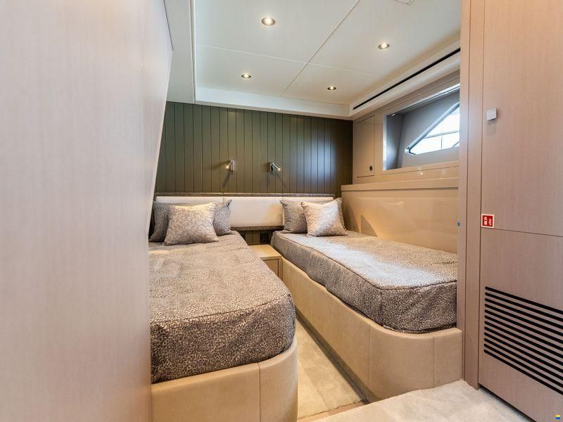 Sunseeker Manhattan 68 MKII