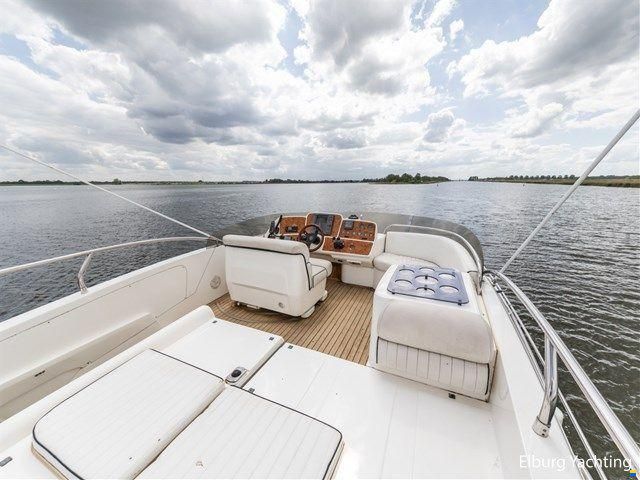 Sealine T47