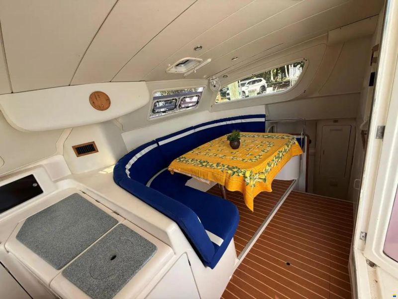 Leopard 38