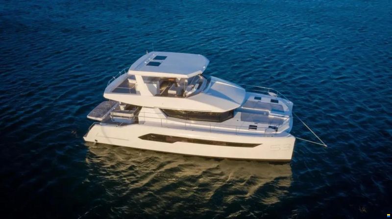 Leopard 53 Powercat