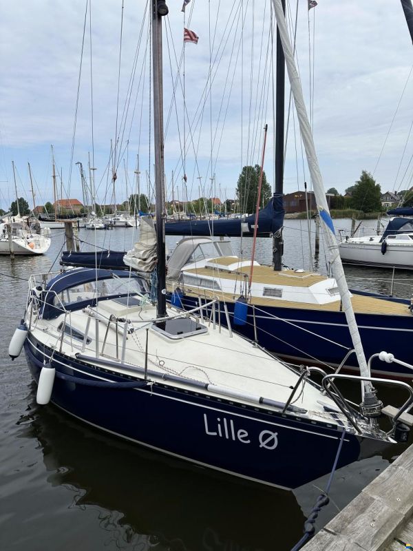 Nadine 24 (Hans He&szlig;, Hamburg)
