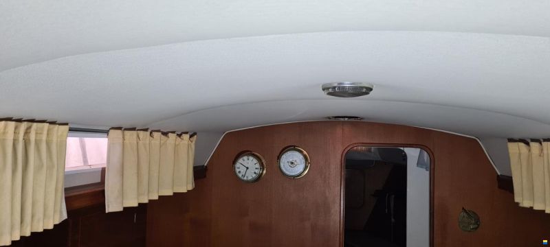 Camper & Nicholsons 35