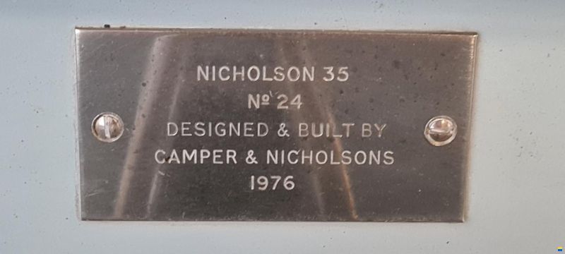 Camper & Nicholsons 35