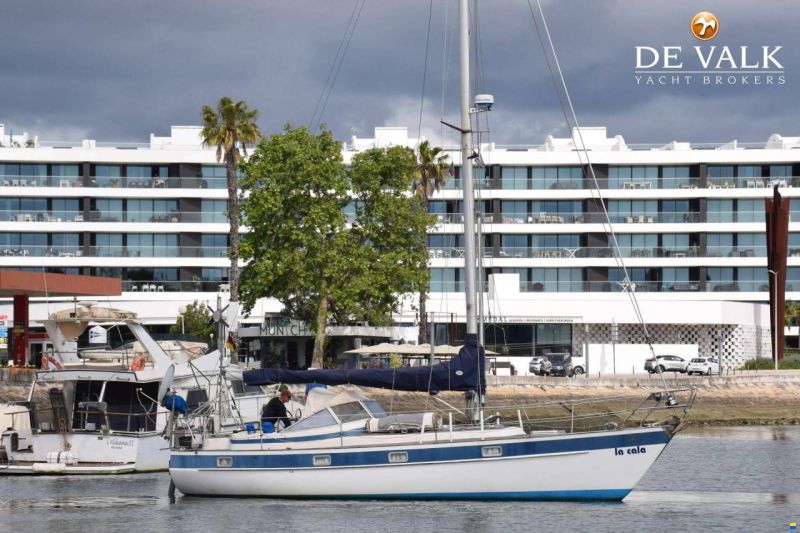 Hallberg-Rassy 352