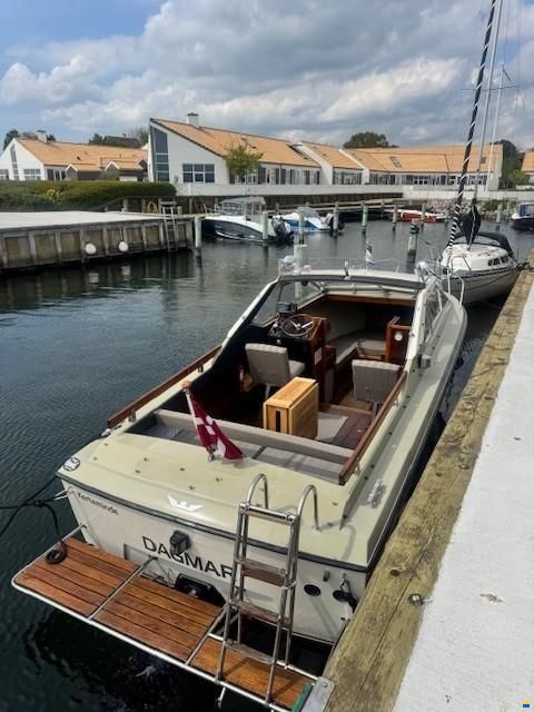 Coronet 24 Midi